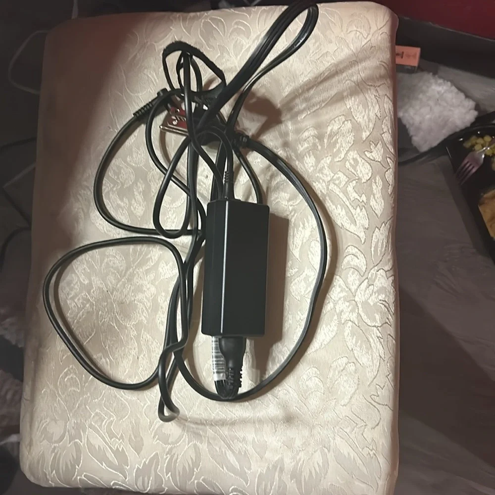 Red hp laptop